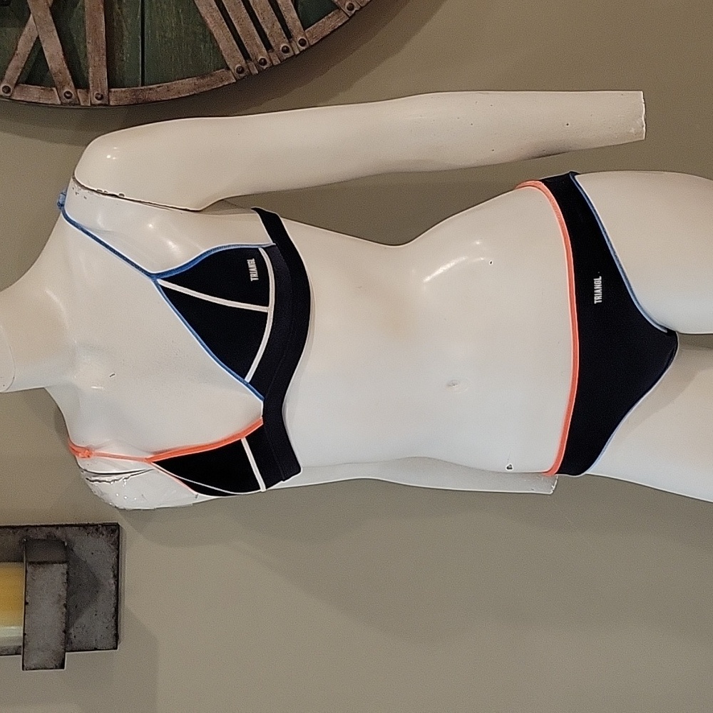Triangl Neoprene Zodiac Velvet Bikini - Picture 3 of 16